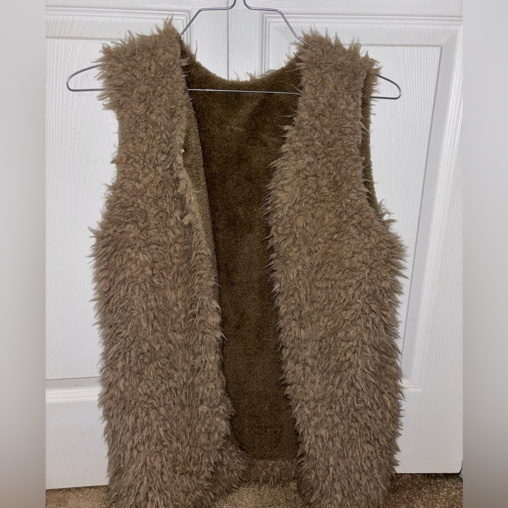 Womens Grey Suede Mocha Wool Vest in size large